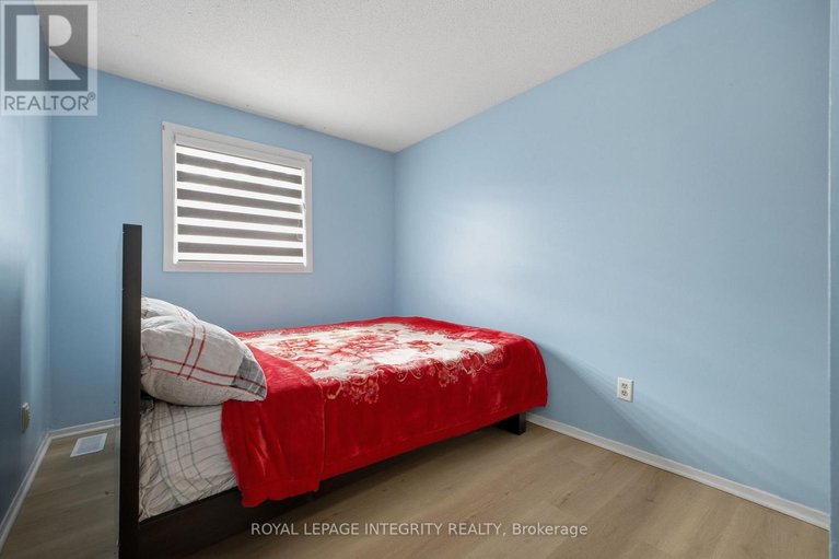 29651249/42-1758-trappist-lane/convent-glen-south/ottawa/ontario/K1C1X8_20