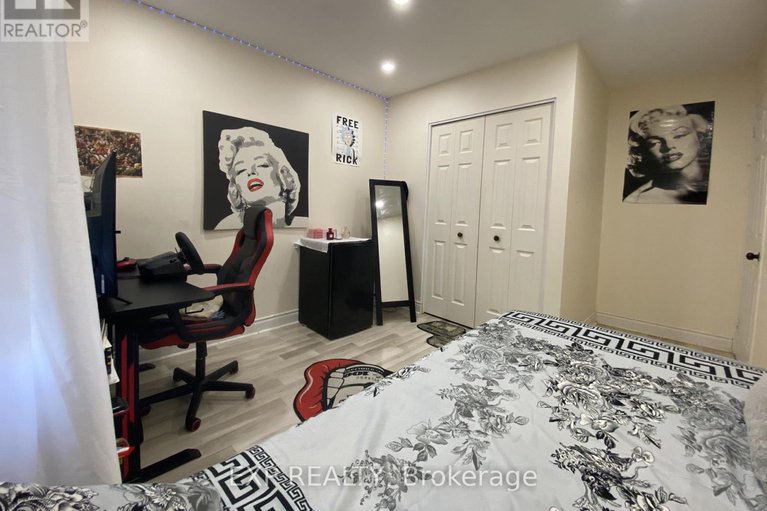 29135222/415-kintyre-private/carleton-square/ottawa/ontario/K2C3M9_27