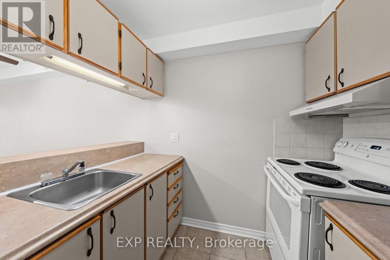 29006637/306-6376-bilberry-drive/orleans-wood/ottawa/ontario/K1C4P6_18