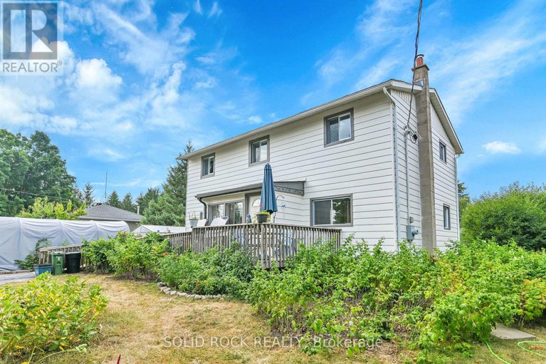 28730469/7893-lawrence-street/vernon/ottawa/ontario/K0A3J0_2