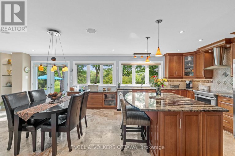 28485285/24-doris-avenue/blossom-parkkemp-parkfindlay-creek/ottawa/ontario/K1T3W8_14