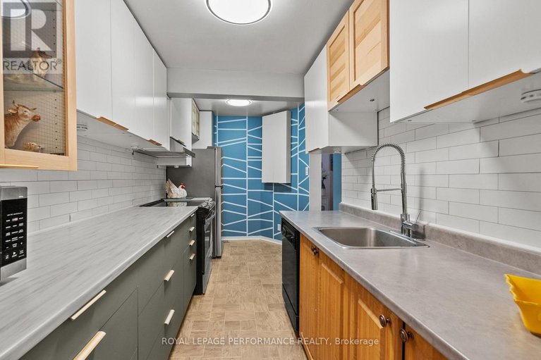 29485311/1126-millwood-court/convent-glen-north/ottawa/ontario/K1C3G1_14