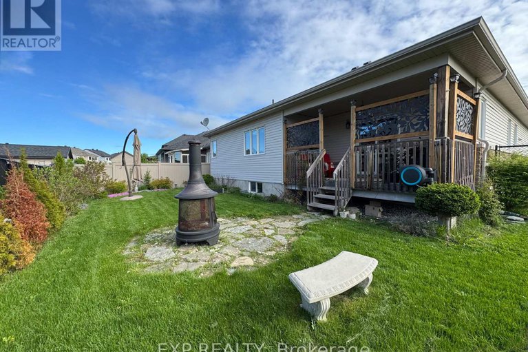 28342313/369-zircon-street/clarencerockland-twp/clarence-rockland/ontario/K4K0H9_19
