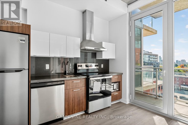 28867747/750-340-mcleod-street/ottawa-centre/ottawa/ontario/K2P1A4_10