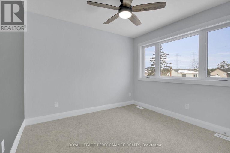 28549099/9-brydon-court/tanglewood/ottawa/ontario/K2G4A6_34