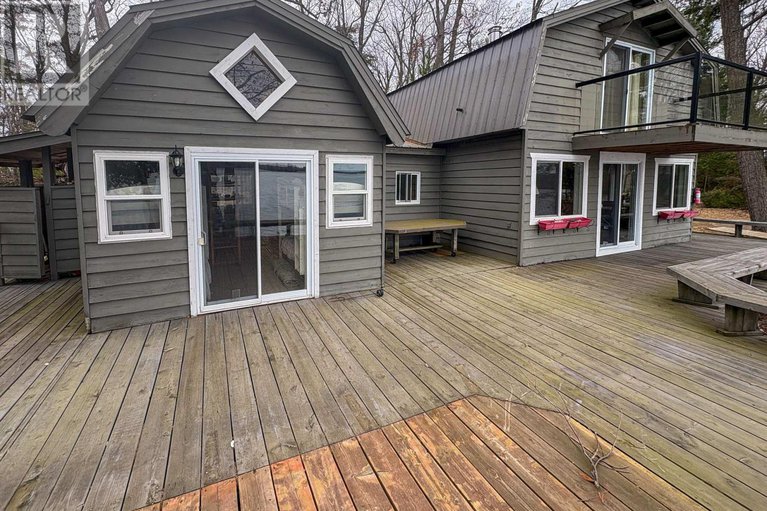 28211239/101-fairclough-island/drummondnorth-elmsley-north-elmsley-twp/drummondnorth-elmsley/ontario/K7H3C7_16