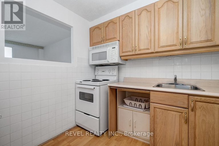 29255063/303-3100-carling-avenue/bayshore/ottawa/ontario/K2B6J6_15