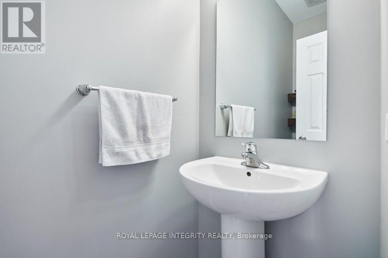 29074496/515-rouncey-road/emerald-meadowstrailwest/ottawa/ontario/K2S1B6_12