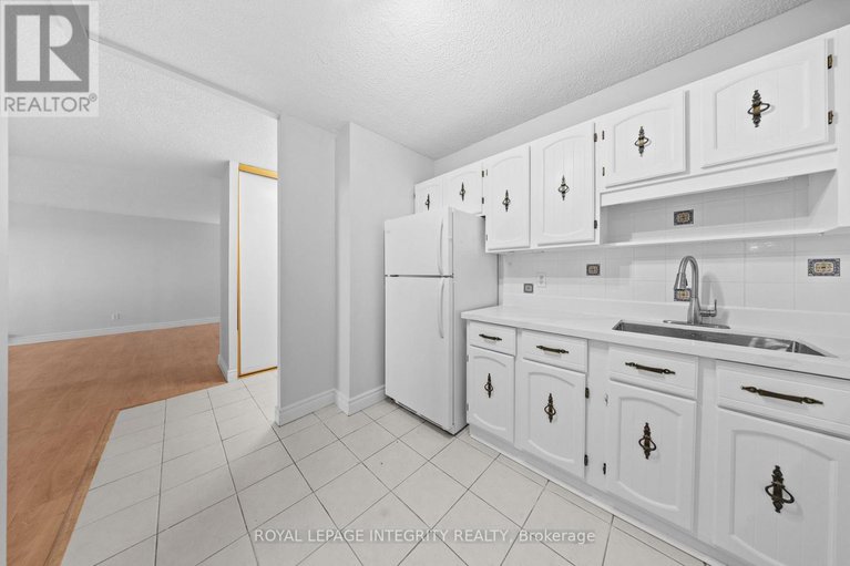 29046405/1201-900-dynes-road/carleton-square/ottawa/ontario/K2C3L6_4