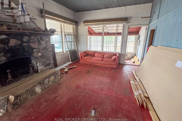 28211239/101-fairclough-island/drummondnorth-elmsley-north-elmsley-twp/drummondnorth-elmsley/ontario/K7H3C7_42