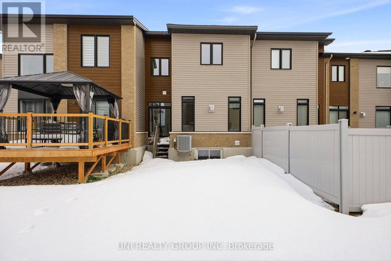 29428717/828-chipping-circle/riverside-southgloucester-glen/ottawa/ontario/K4M0E7_39