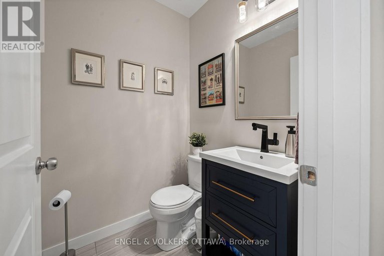 29373193/267-sceptre-way/emerald-meadowstrailwest/ottawa/ontario/K2V0C6_19