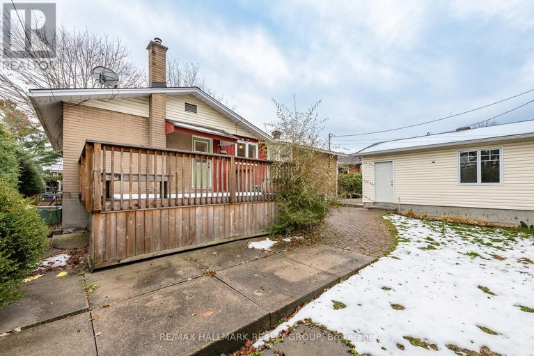 29113297/71-viewmount-drive/meadowlandscrestview/ottawa/ontario/K2G3B9_40