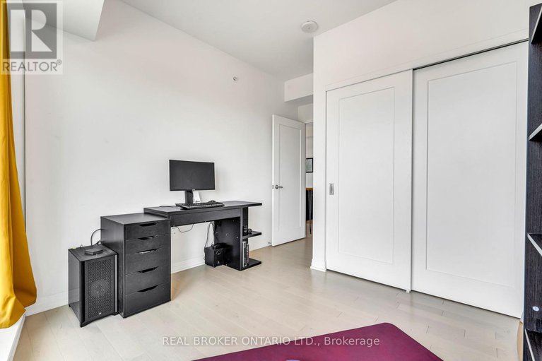 28446089/802-805-carling-avenue/civic-hospital/ottawa/ontario/K1S5W9_14