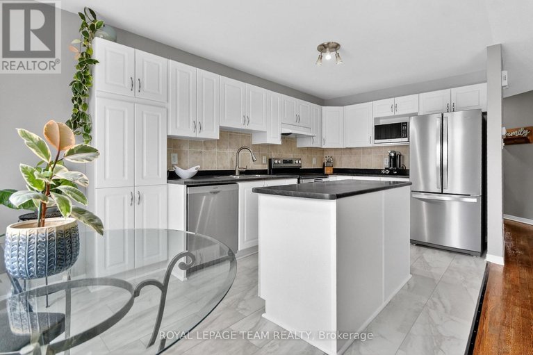 29473876/353-brigitta-street/emerald-meadowstrailwest/ottawa/ontario/K2S0H9_16