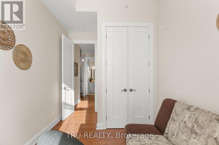 29051931/201-120-cortile-private-s/riverside-southgloucester-glen/ottawa/ontario/K1V2S8_9