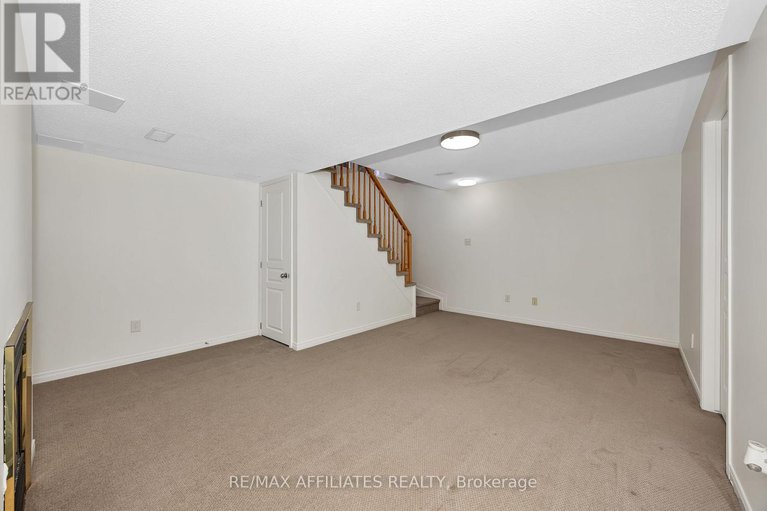 28998988/17-kirkstone-private-e/stonebridge/ottawa/ontario/K2J5E7_31