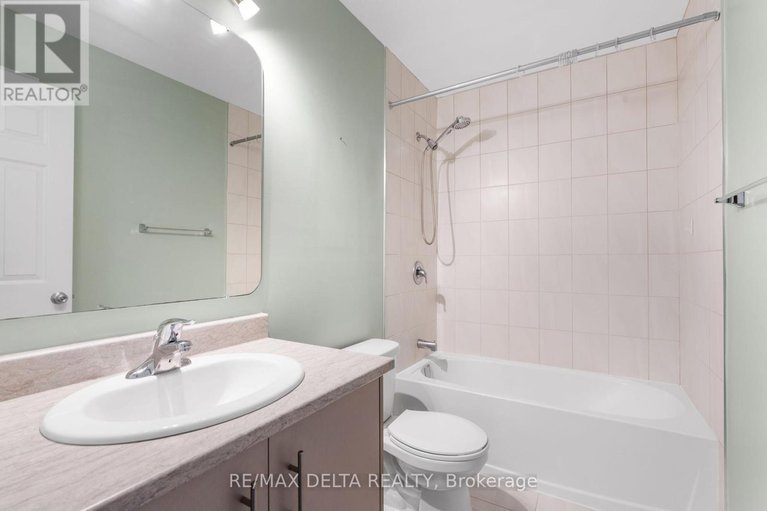 28584599/196-onyx-crescent/town-of-rockland/clarence-rockland/ontario/K4K0H5_29