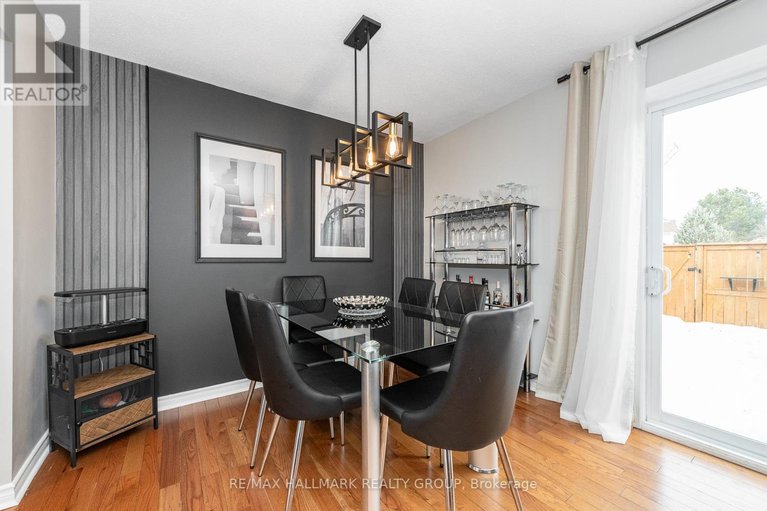 29467530/23-485-canotia-place/fallingbrookpineridge/ottawa/ontario/K4A2K3_16