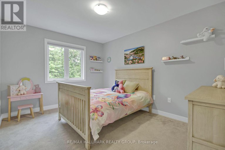 28577155/648-robert-street/town-of-rockland/clarence-rockland/ontario/K4K1E8_36