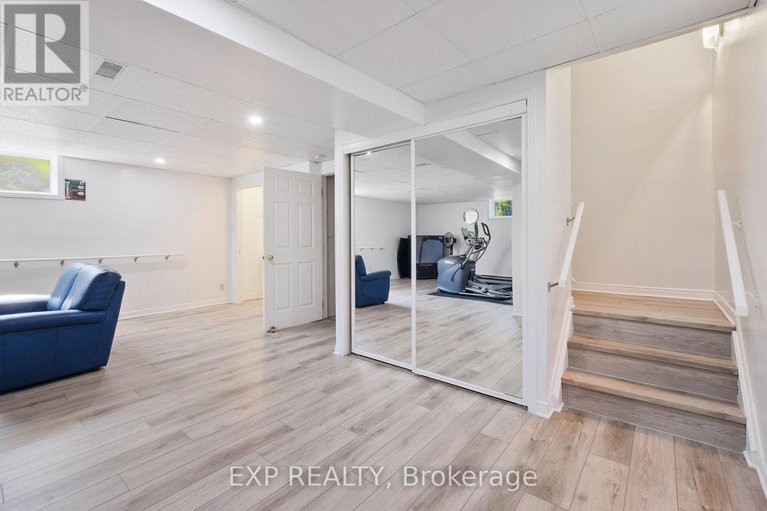 28878898/1376-macdonald-road/russell-twp/russell/ontario/K4R0K1_27