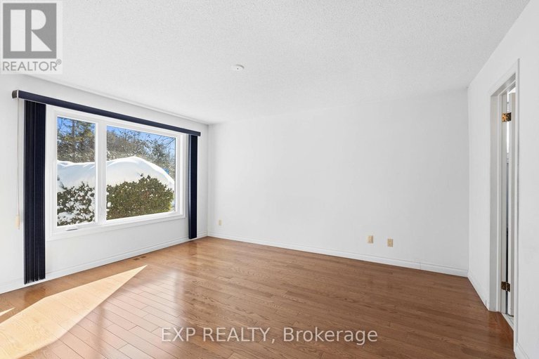 28160335/1-1-heather-glen-court/stittsville-central/ottawa/ontario/K2S1L4_22