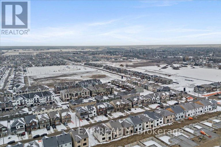 29163834/6354-ottawa-street/goulbourn-twp-from-franktown-rdsouth-to-rideau/ottawa/ontario/K0A2Z0_23