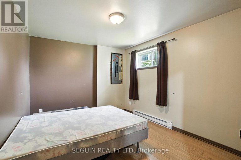28526584/2785-pattee-road-e/east-hawkesbury-twp/hawkesbury/ontario/K6A0G3_33