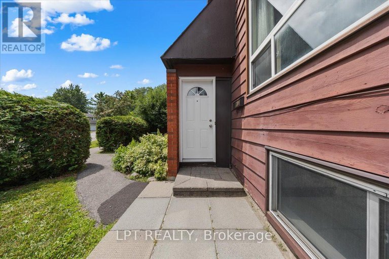 28625670/f-9f-banner-road/sheahan-estatestrend-village/ottawa/ontario/K2H8T3_3