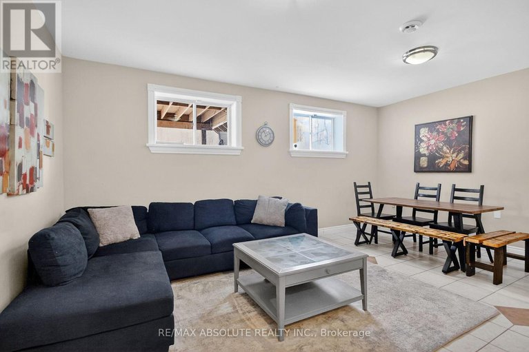 29431779/223-jensen-court/carp/ottawa/ontario/K0A1L0_26