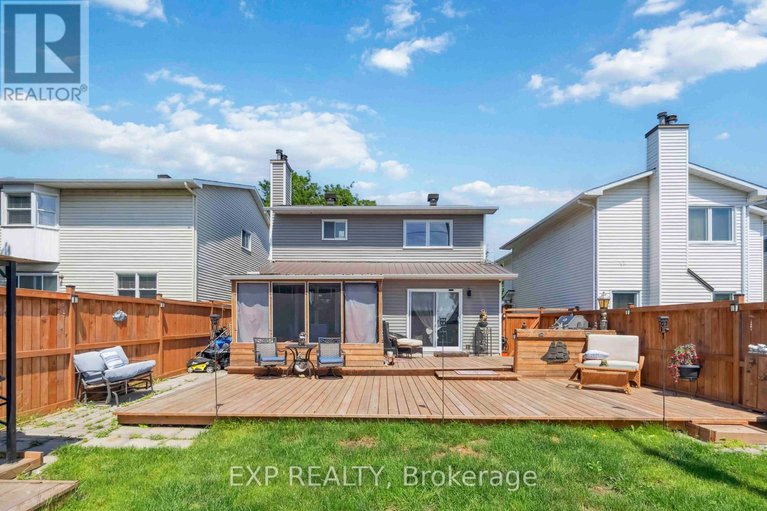 28509439/2092-legrand-crescent/queenswood-heights-south/ottawa/ontario/K1E3T6_22