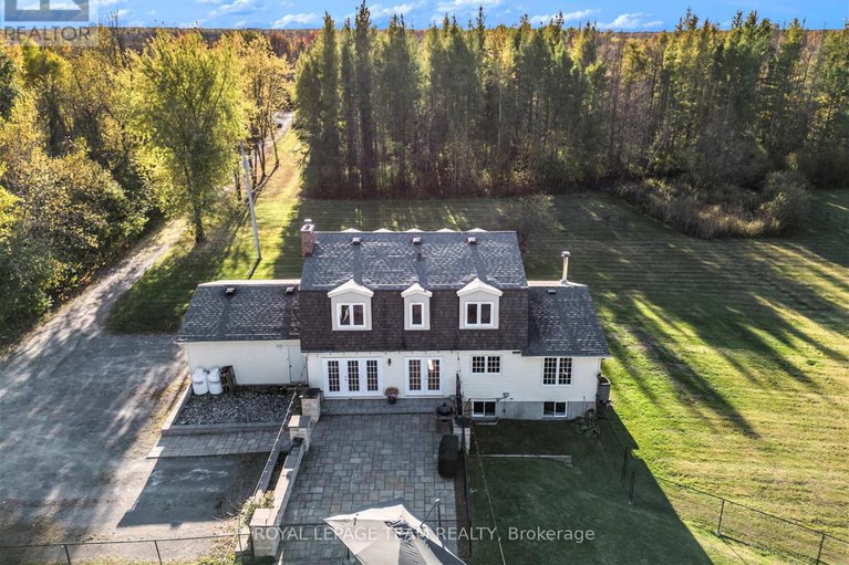 29015814/7521-fourth-line-road/rideau-twp-s-of-reg-rd-6-e-of-mccordick-rd/ottawa/ontario/K0G1J0_34