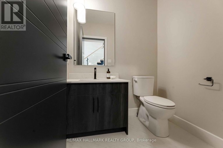 29049856/110-theberge-private/meadowlandsst-claire-gardens/ottawa/ontario/K2G4T1_14