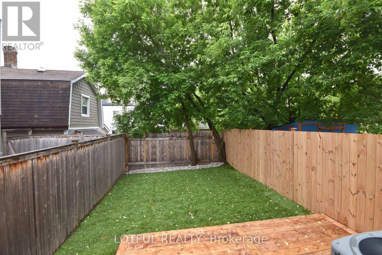 27948613/a-58-young-street/west-centre-town/ottawa/ontario/K1S3H9_30