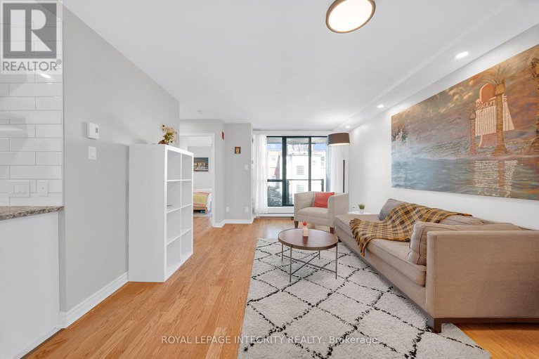 28787338/217-35-murray-street/lower-townbyward-market/ottawa/ontario/K1N9M5_22