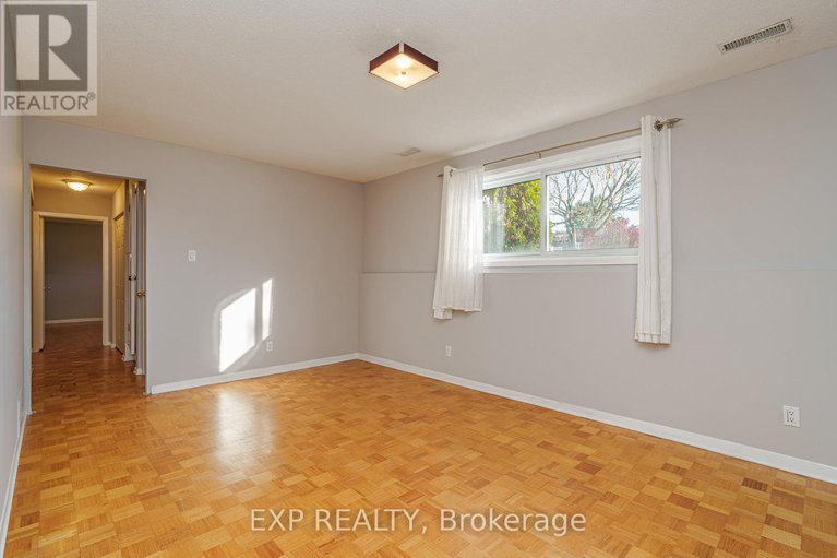 29260025/49-larkin-drive/pheasant-run/ottawa/ontario/K2J1B1_33