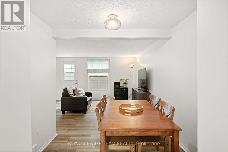 29683868/42-1257-priory-lane/convent-glen-north/ottawa/ontario/K1C1Z8_10