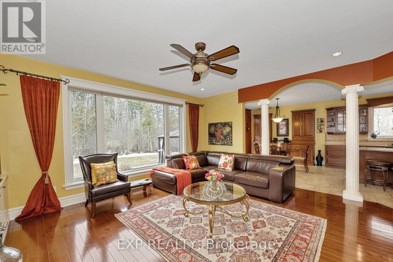 28473825/104-sentinel-pine-way/huntley-ward-south-east/ottawa/ontario/K0A1L0_10