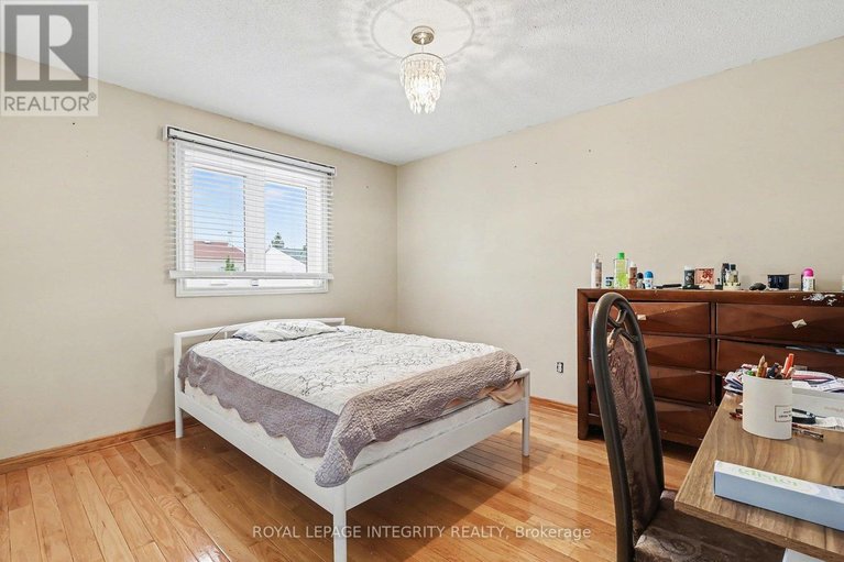 29683606/2103-gardenway-drive/fallingbrookgardenway-south/ottawa/ontario/K4A3K2_20