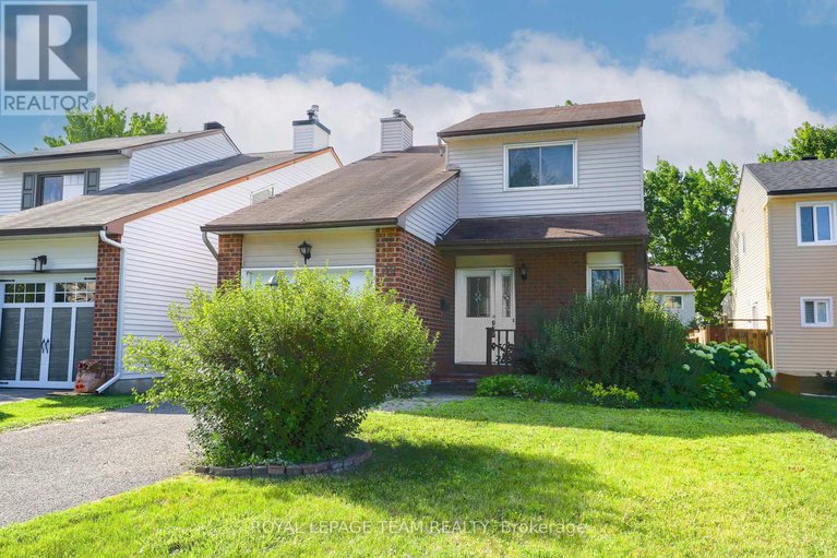 28562833/39-benlark-road/on-the-green/ottawa/ontario/K2J2L5_1