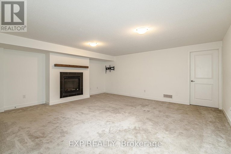 29355665/914-alvarez-lane/leitrim/ottawa/ontario/K1T0W2_35