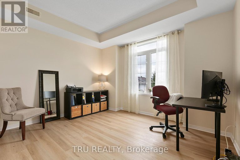 28382160/107l-artesa-private/emerald-meadowstrailwest/ottawa/ontario/K2S0J8_24