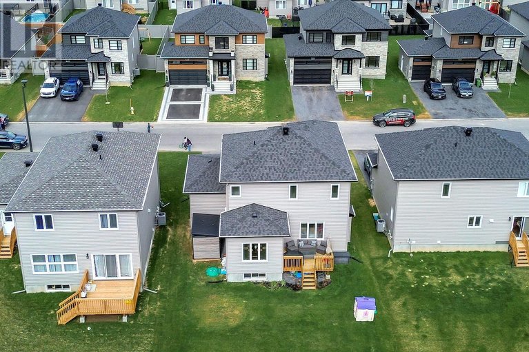 29685315/624-geneva-crescent/embrun/russell/ontario/K0A1W0_36