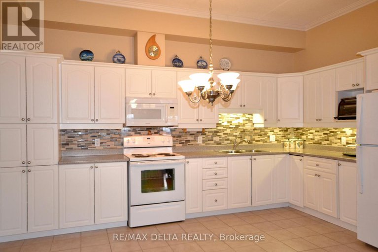 29145240/407-2921-laurier-street/town-of-rockland/clarence-rockland/ontario/K4K1V2_4