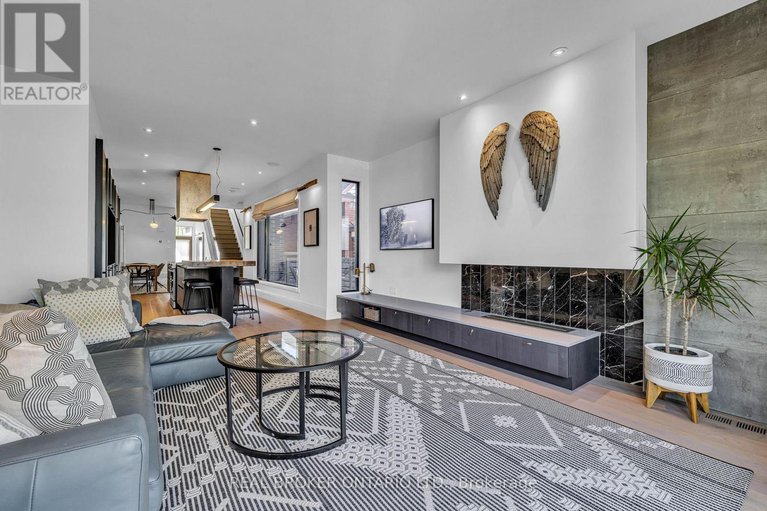28920283/287-dovercourt-avenue/westborohampton-park/ottawa/ontario/K1Z7H4_12