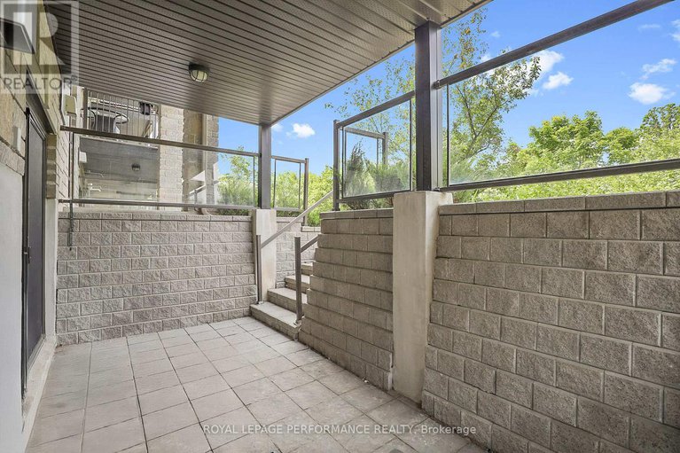 28816939/2-40-prestige-circle/chatelaine-village/ottawa/ontario/K4A0W9_19