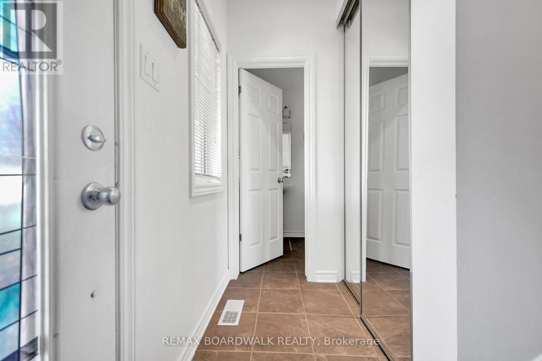 29466464/604-paul-metivier-drive/strandherd/ottawa/ontario/K2J0X9_12