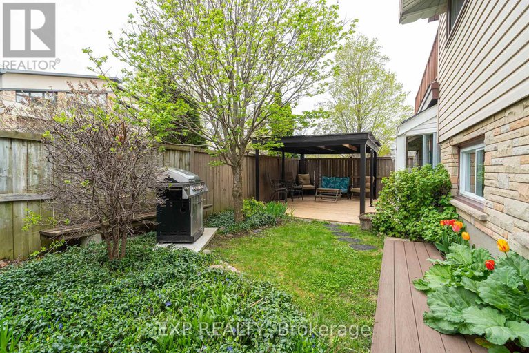 28319921/220-ancaster-avenue/woodroffe/ottawa/ontario/K2B5B3_32