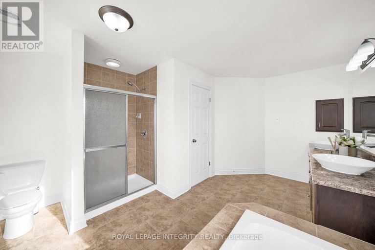 29281846/609-new-liskeard-crescent/strandherd/ottawa/ontario/K2J0N4_25