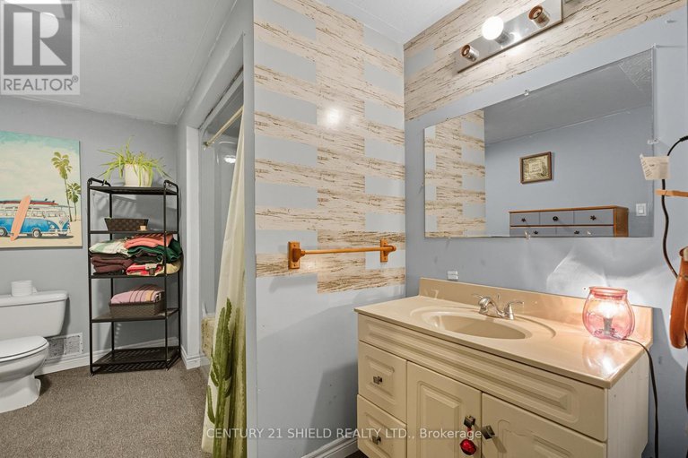 28890966/4555-glen-roy-road/south-glengarry-charlottenburgh-twp/south-glengarry/ontario/K0C1L0_36